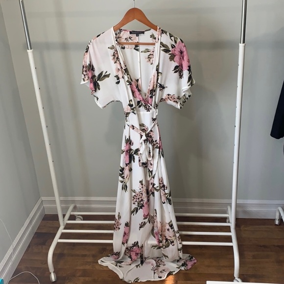 Floral Dynamite Wrap Tie Dress Midi - Picture 2 of 12